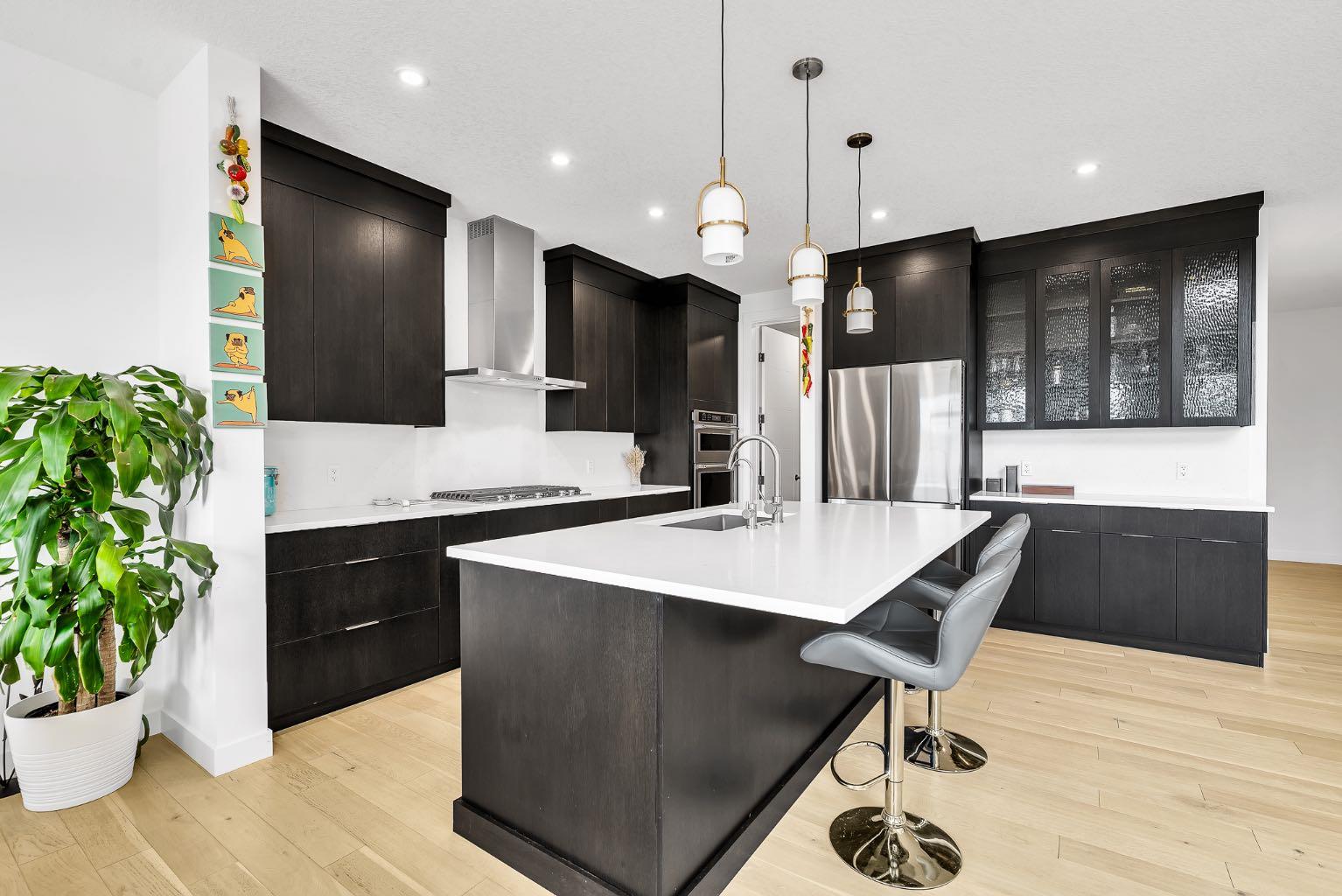 406 Rowley Way NW