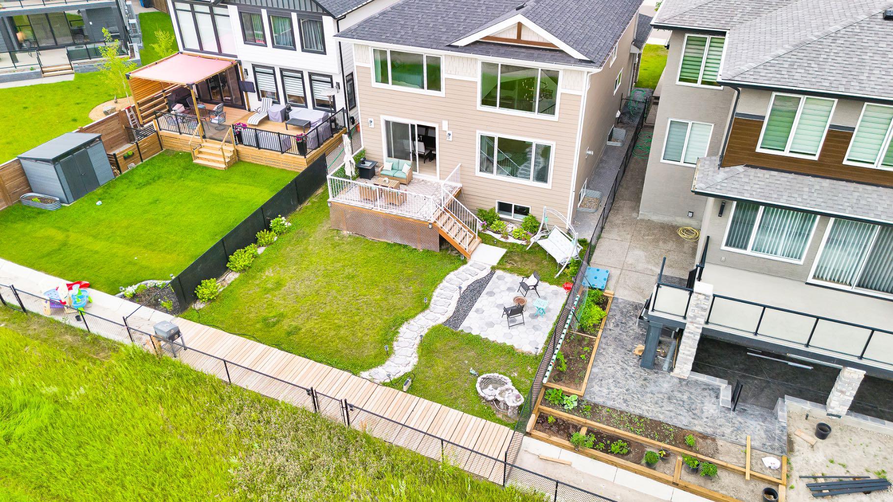 406 Rowley Way NW