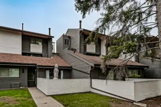 1006, 2520 Palliser Drive SW