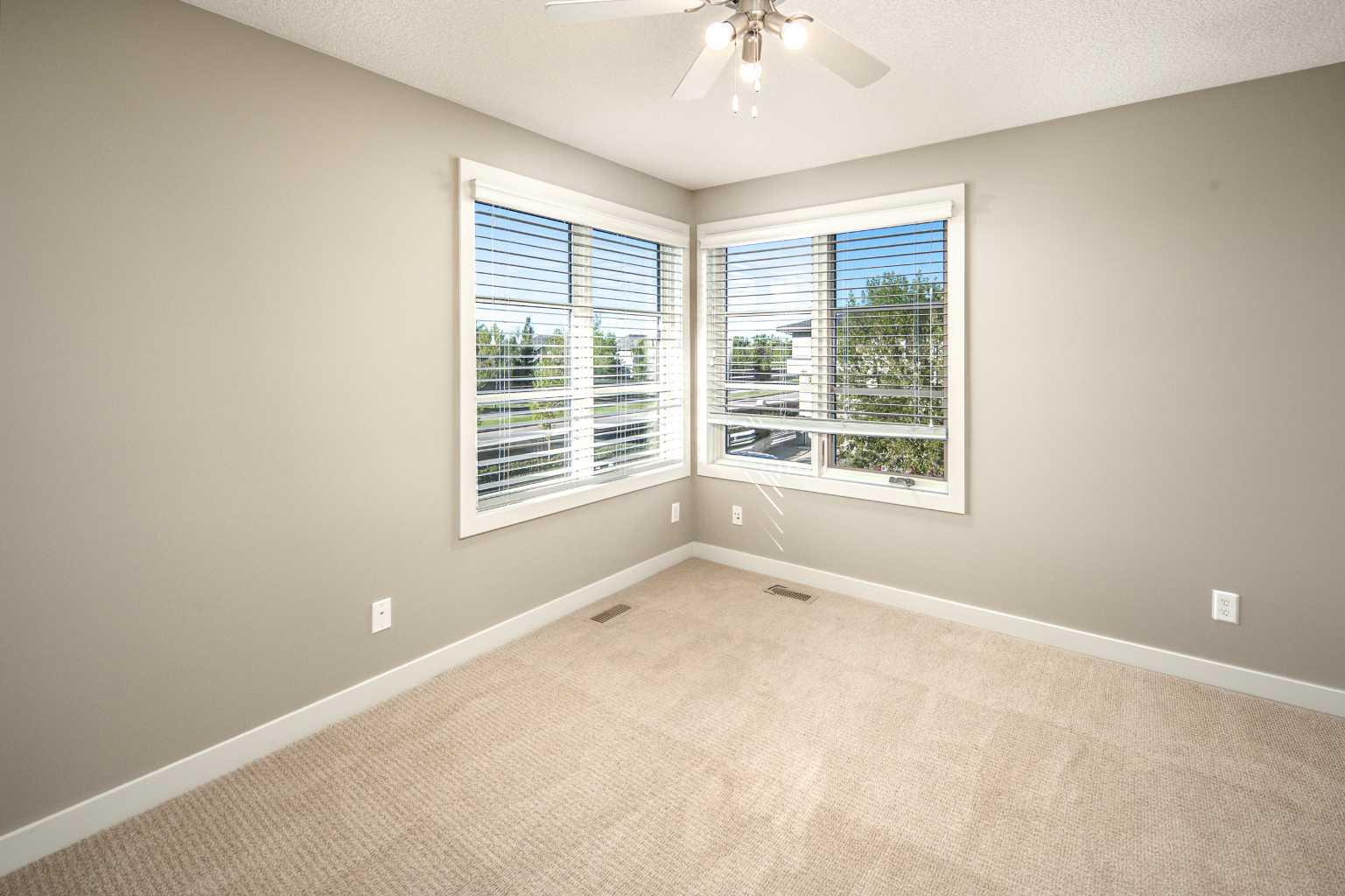 158 Aspen Hills Villas SW