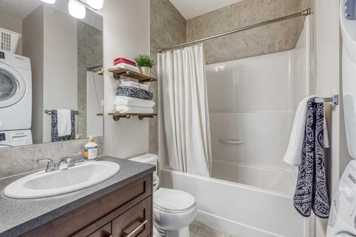 513 Cranford  SE