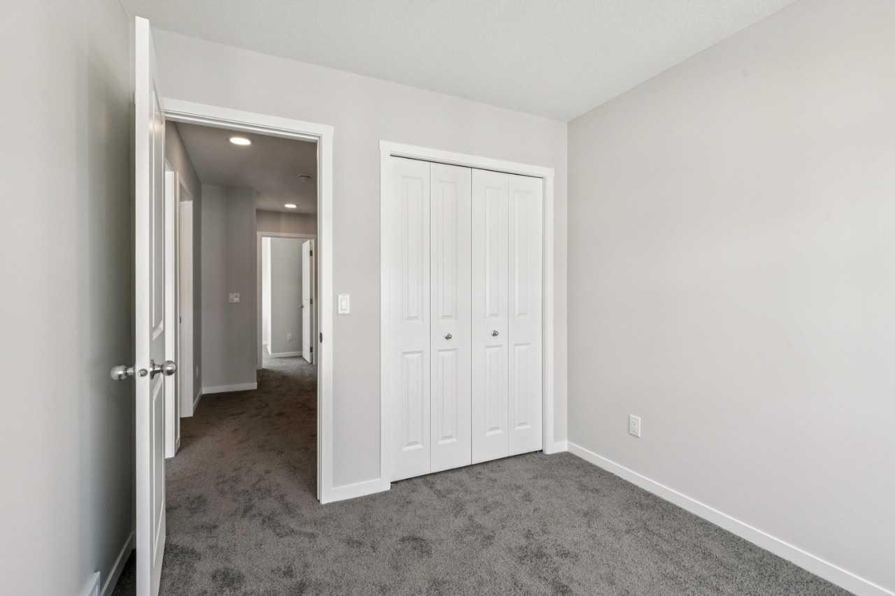 305, 1350 Cornerstone Street NE