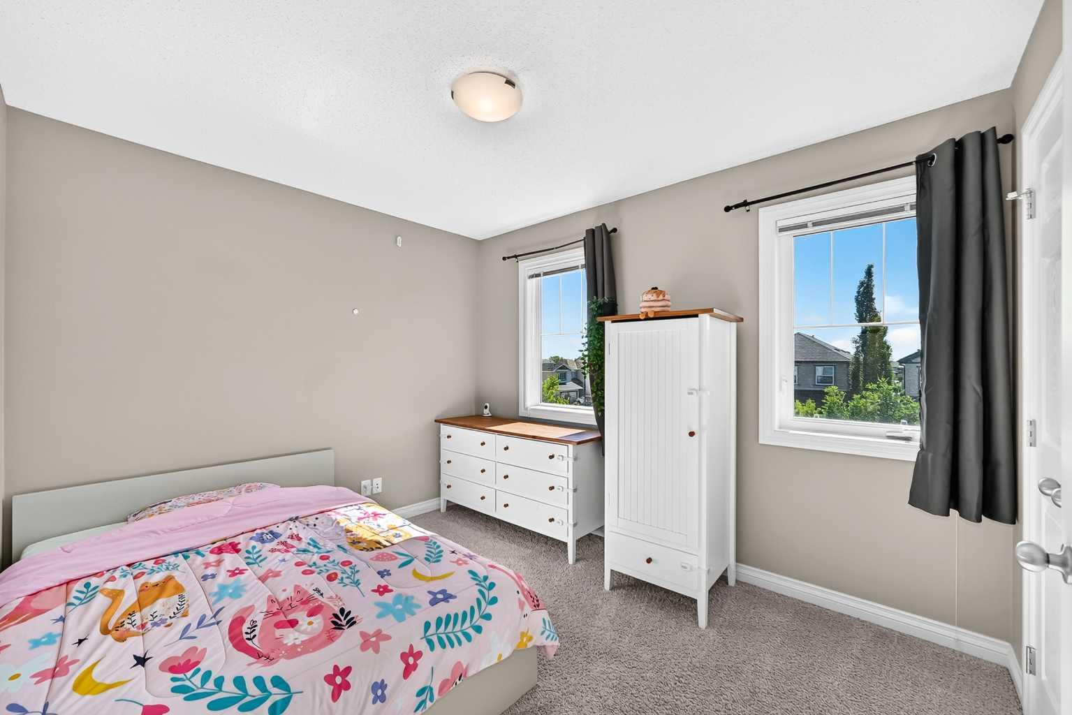 10 Reunion Grove NW