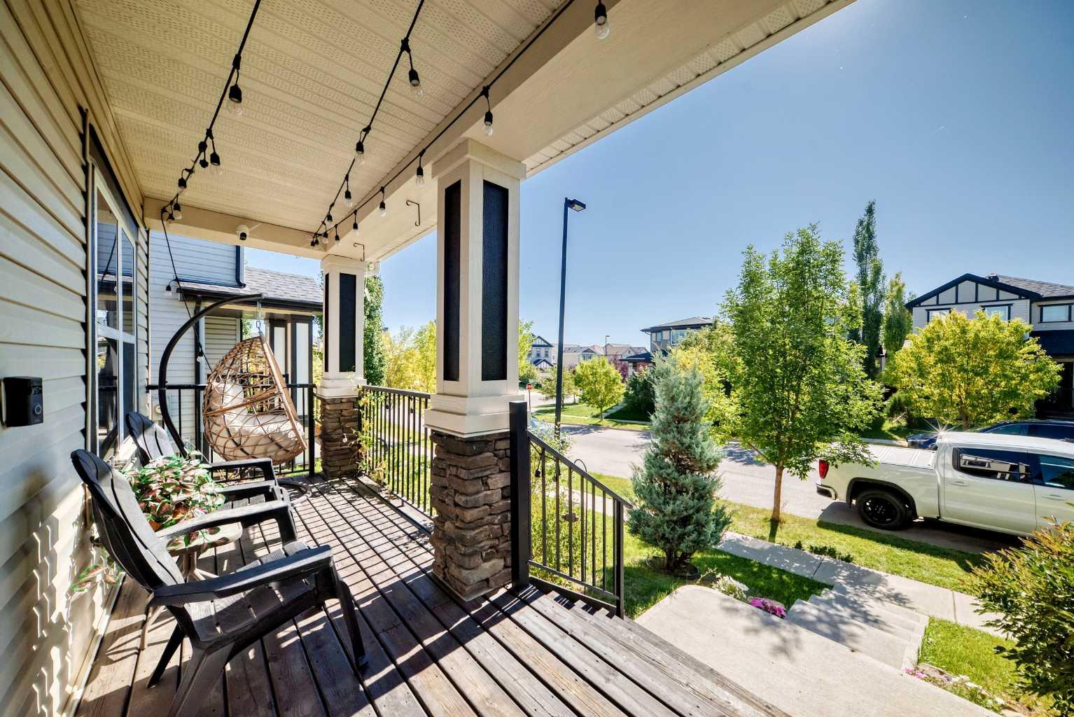 10 Reunion Grove NW