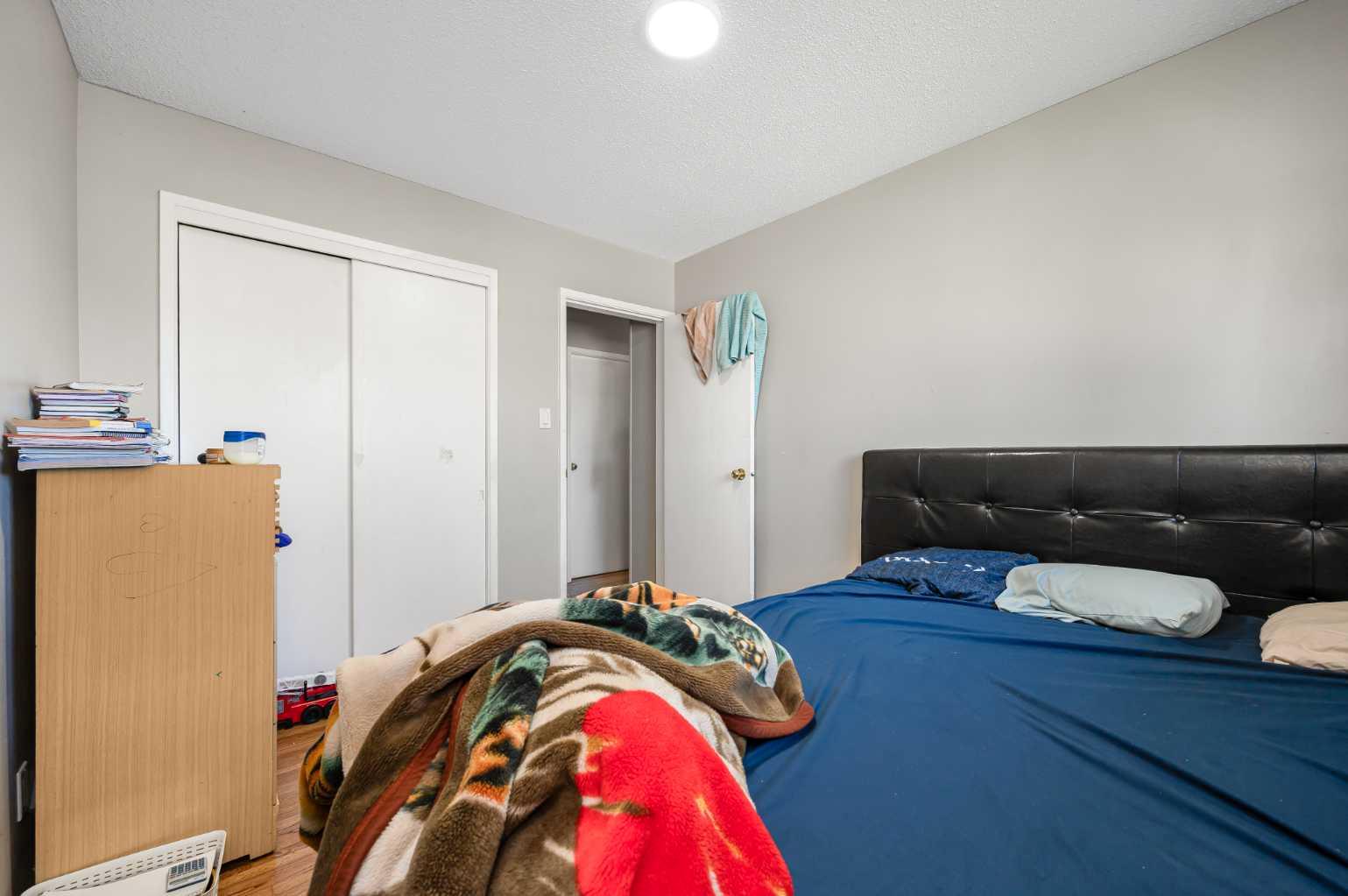 823 Sabrina Road SW