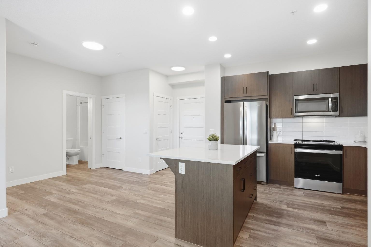 301, 55 Wolf Hollow Crescent SE