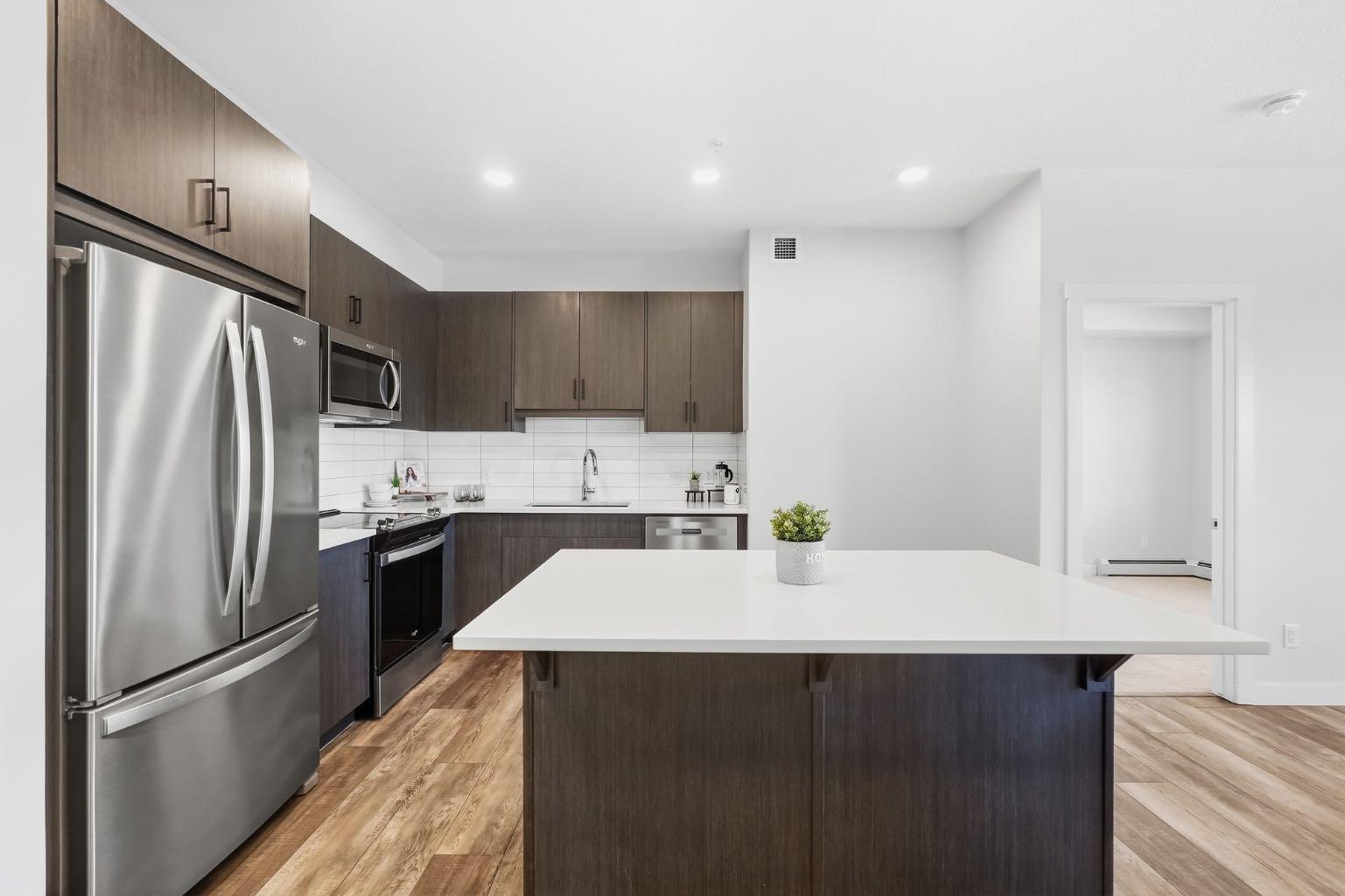 301, 55 Wolf Hollow Crescent SE