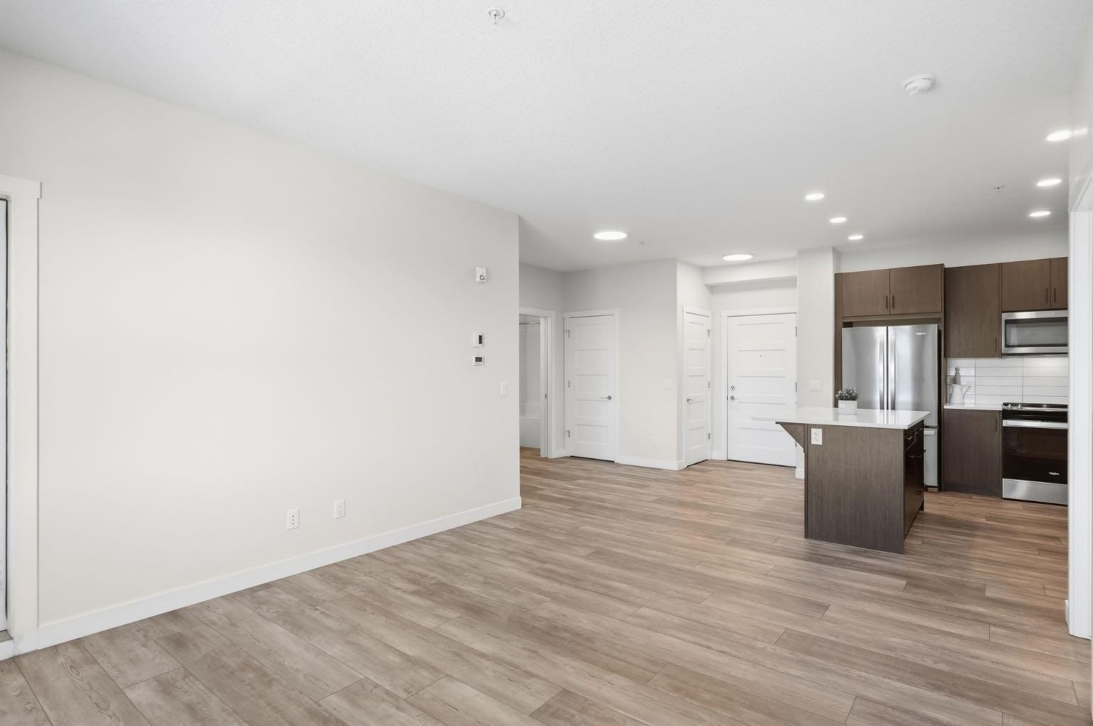 301, 55 Wolf Hollow Crescent SE
