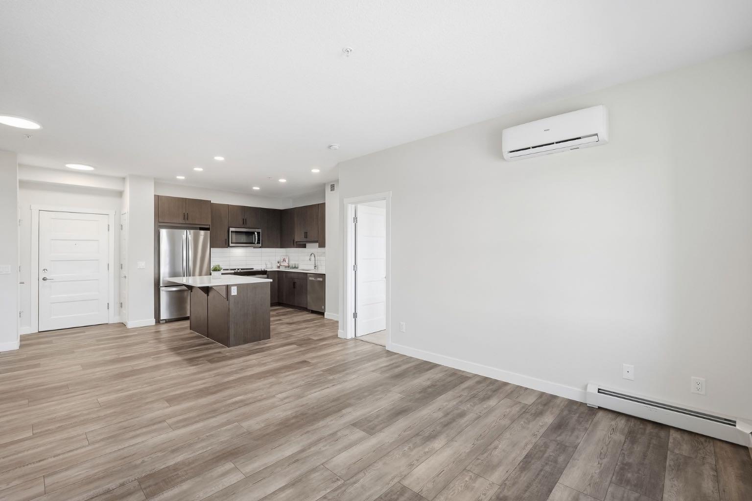 301, 55 Wolf Hollow Crescent SE