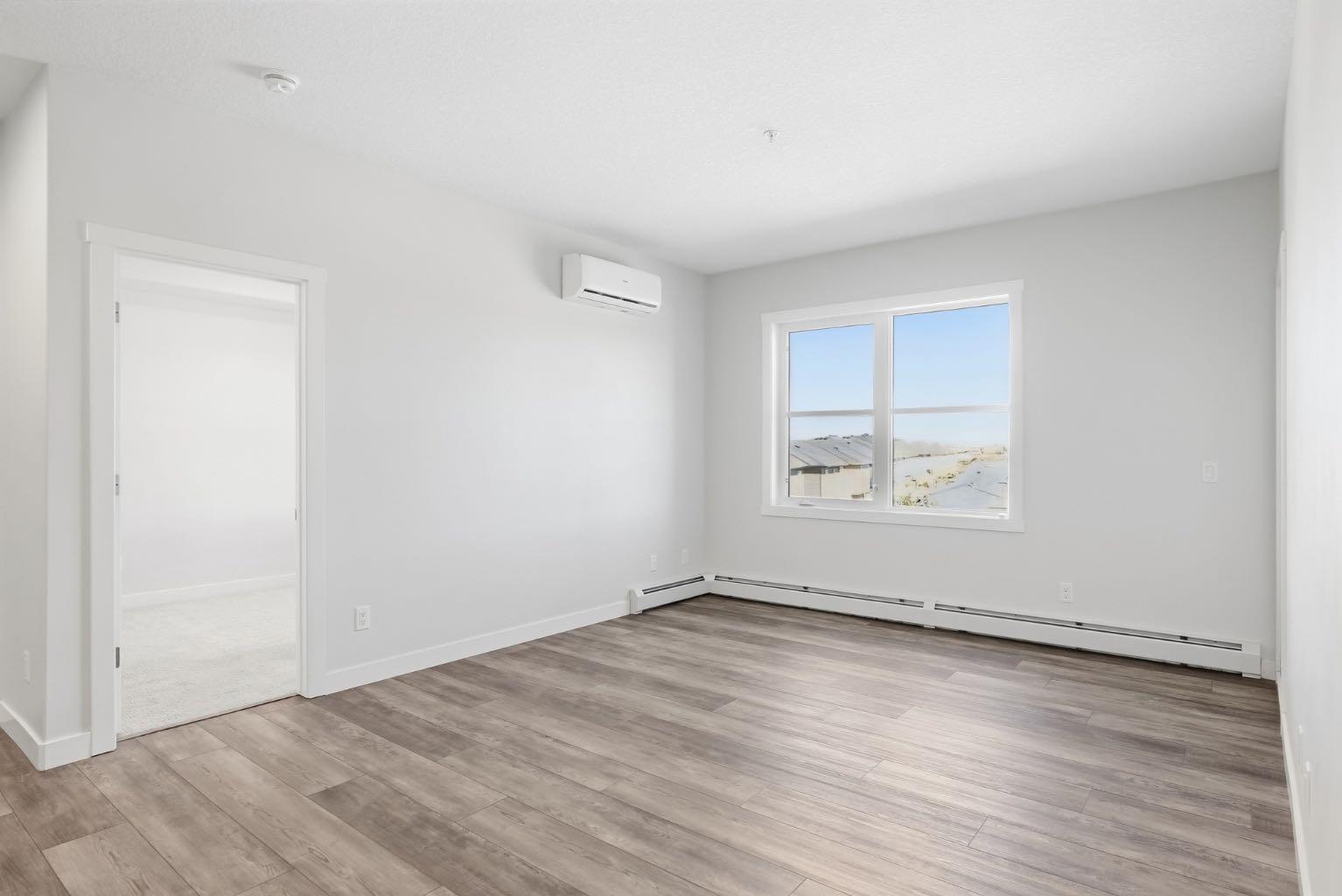 301, 55 Wolf Hollow Crescent SE