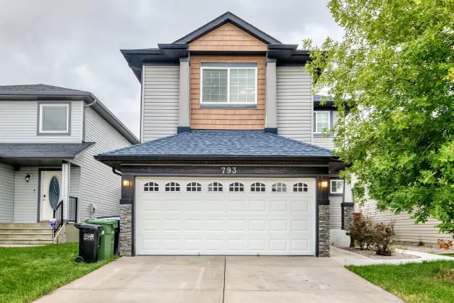 793 Luxstone Landing