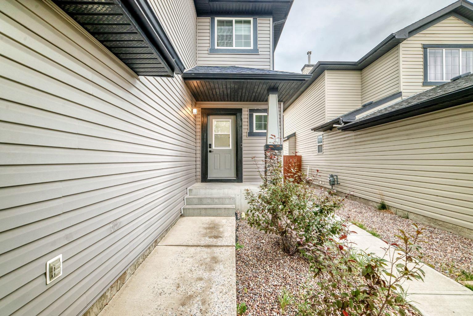 793 Luxstone Landing 