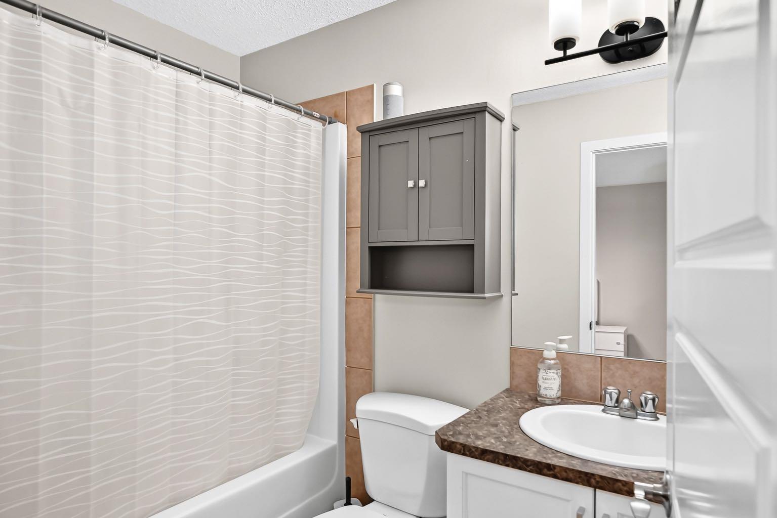 793 Luxstone Landing 