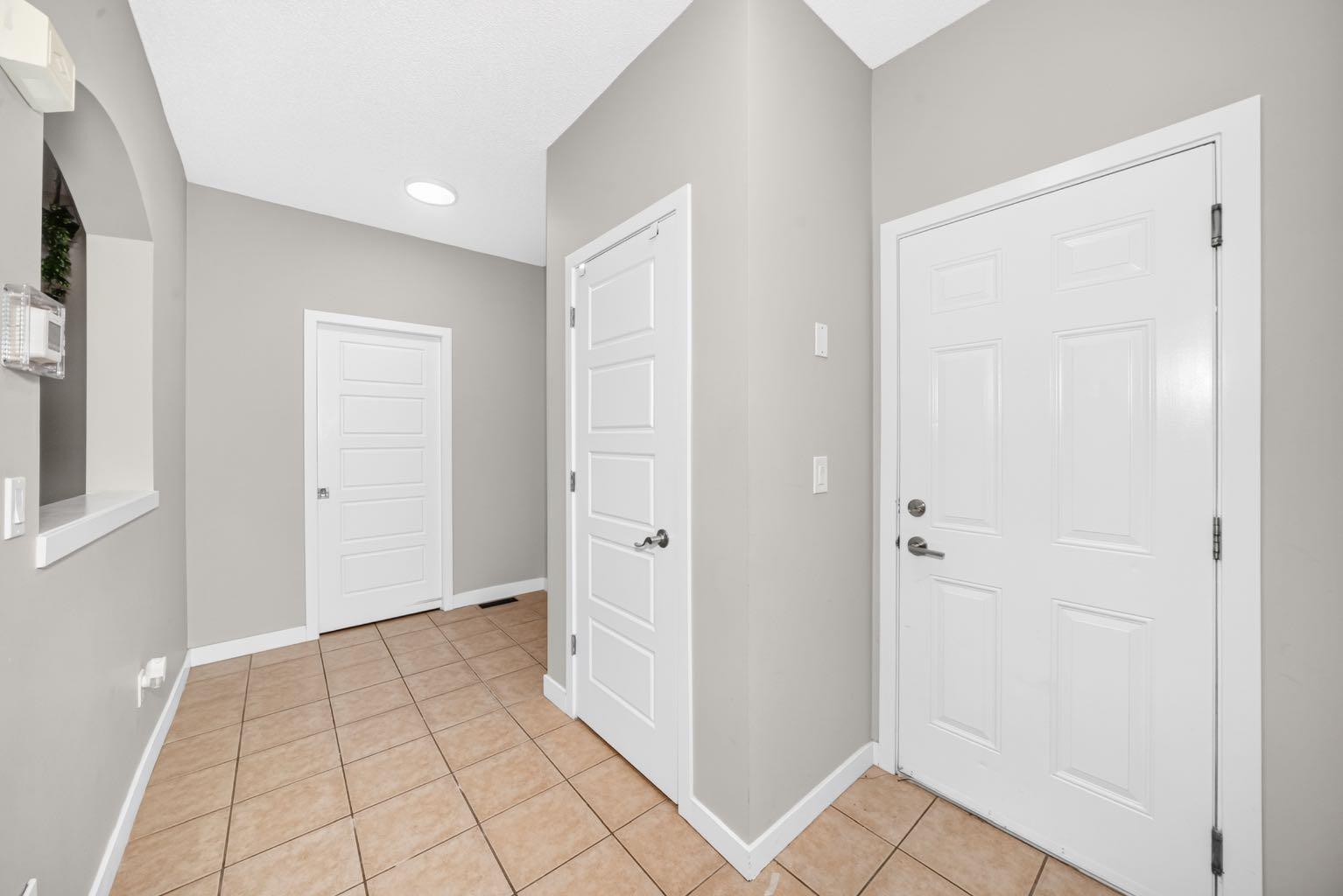 793 Luxstone Landing 