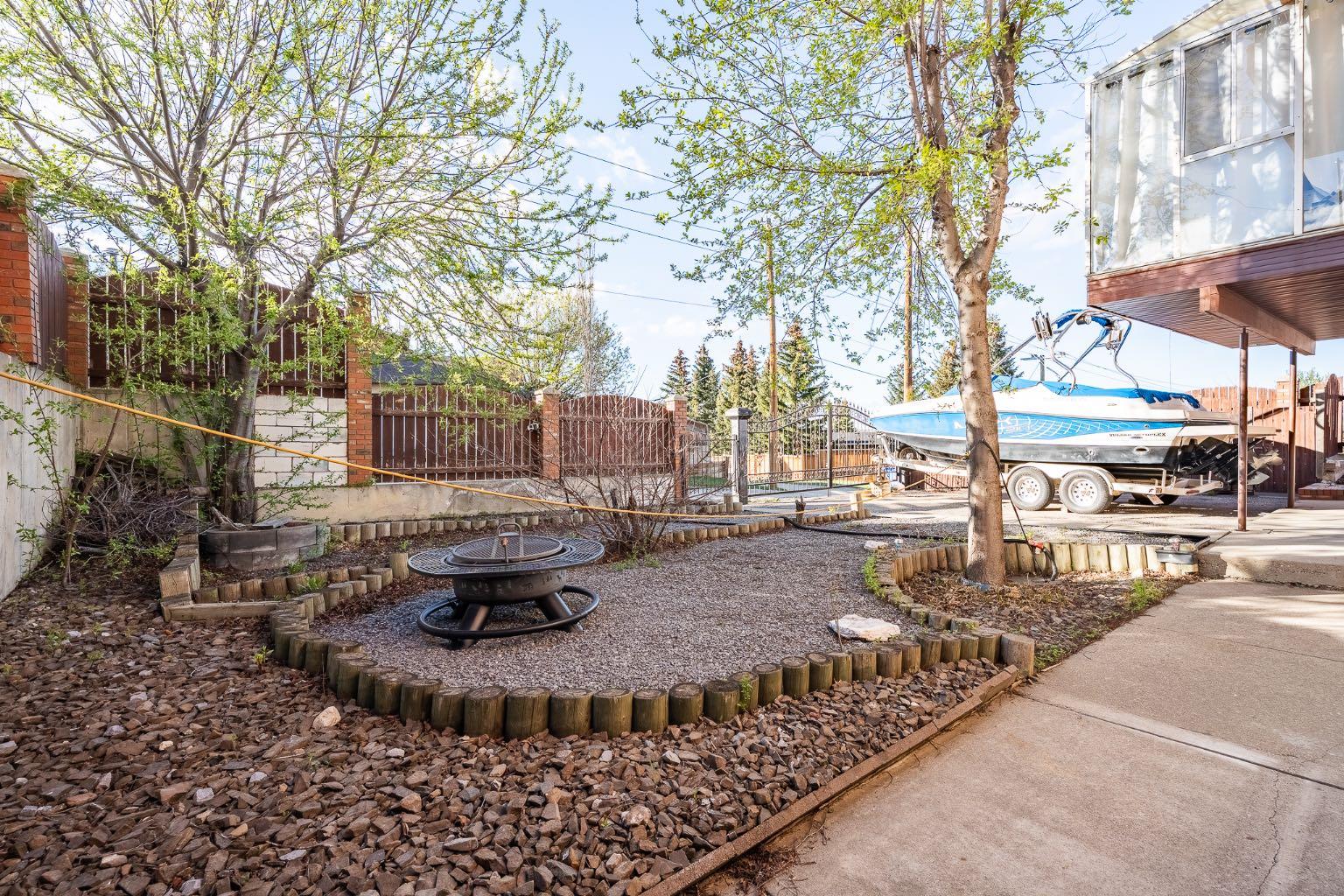 76 Beaconsfield Way NW