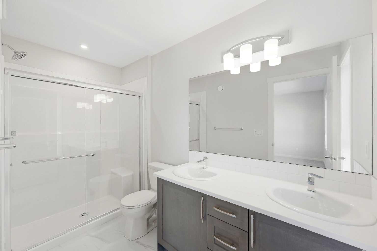225 Vantage Drive 