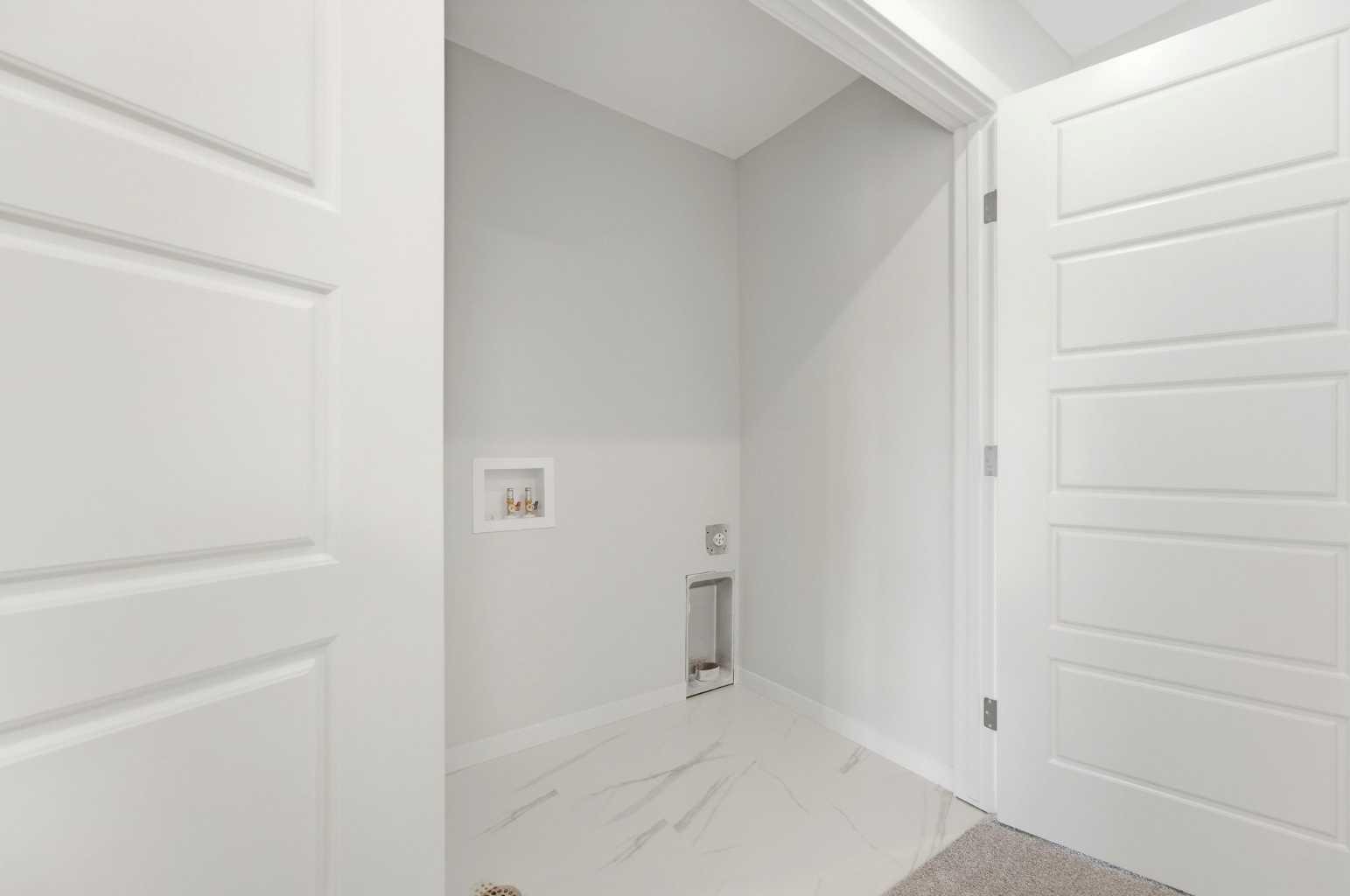 225 Vantage Drive 