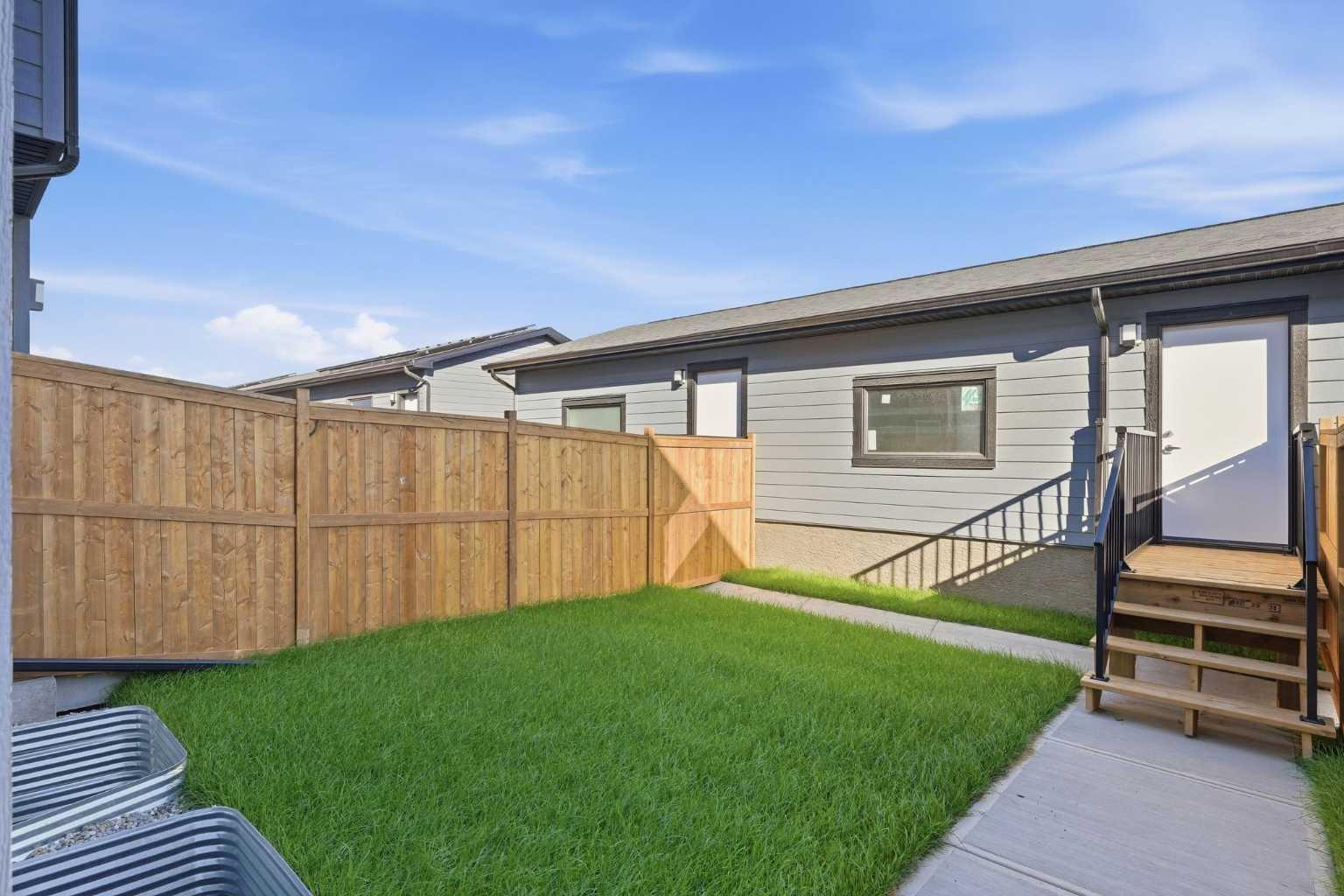 225 Vantage Drive 