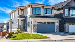 35 Carringvue Street NW