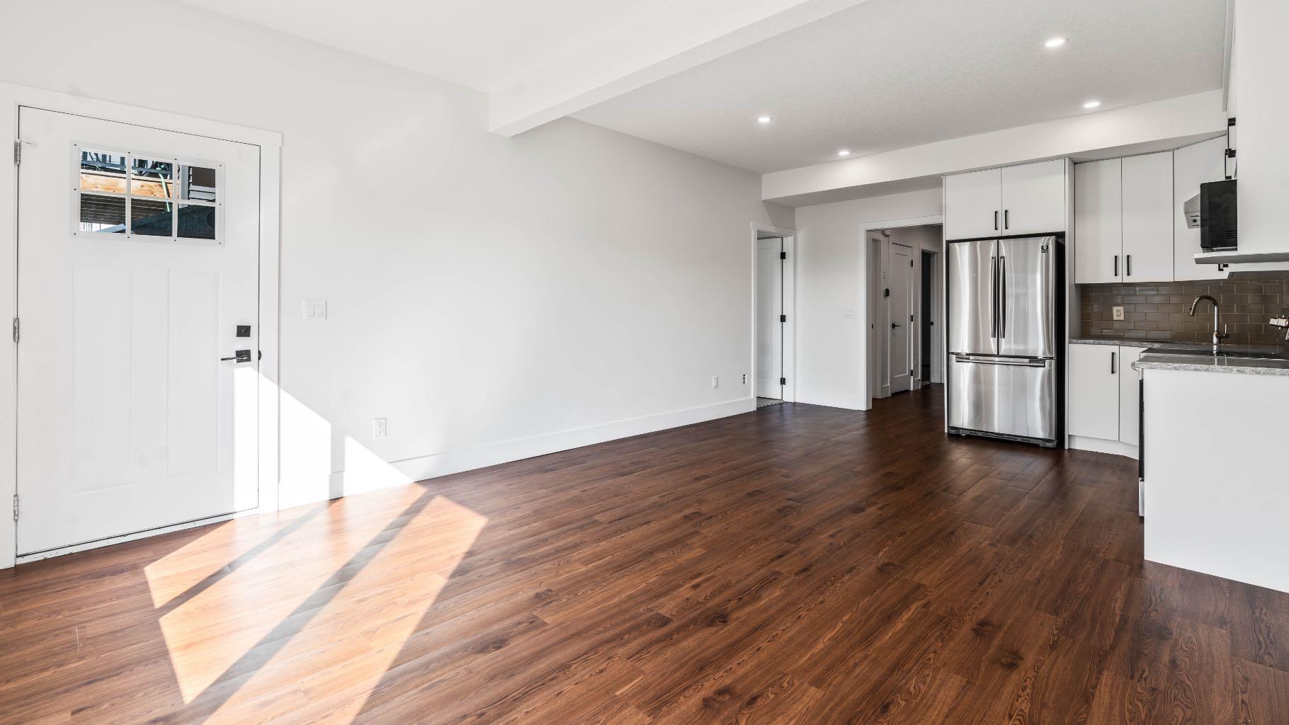 35 Carringvue Street NW