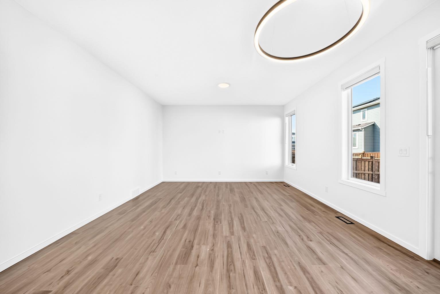 118 Yorkstone Villas SW