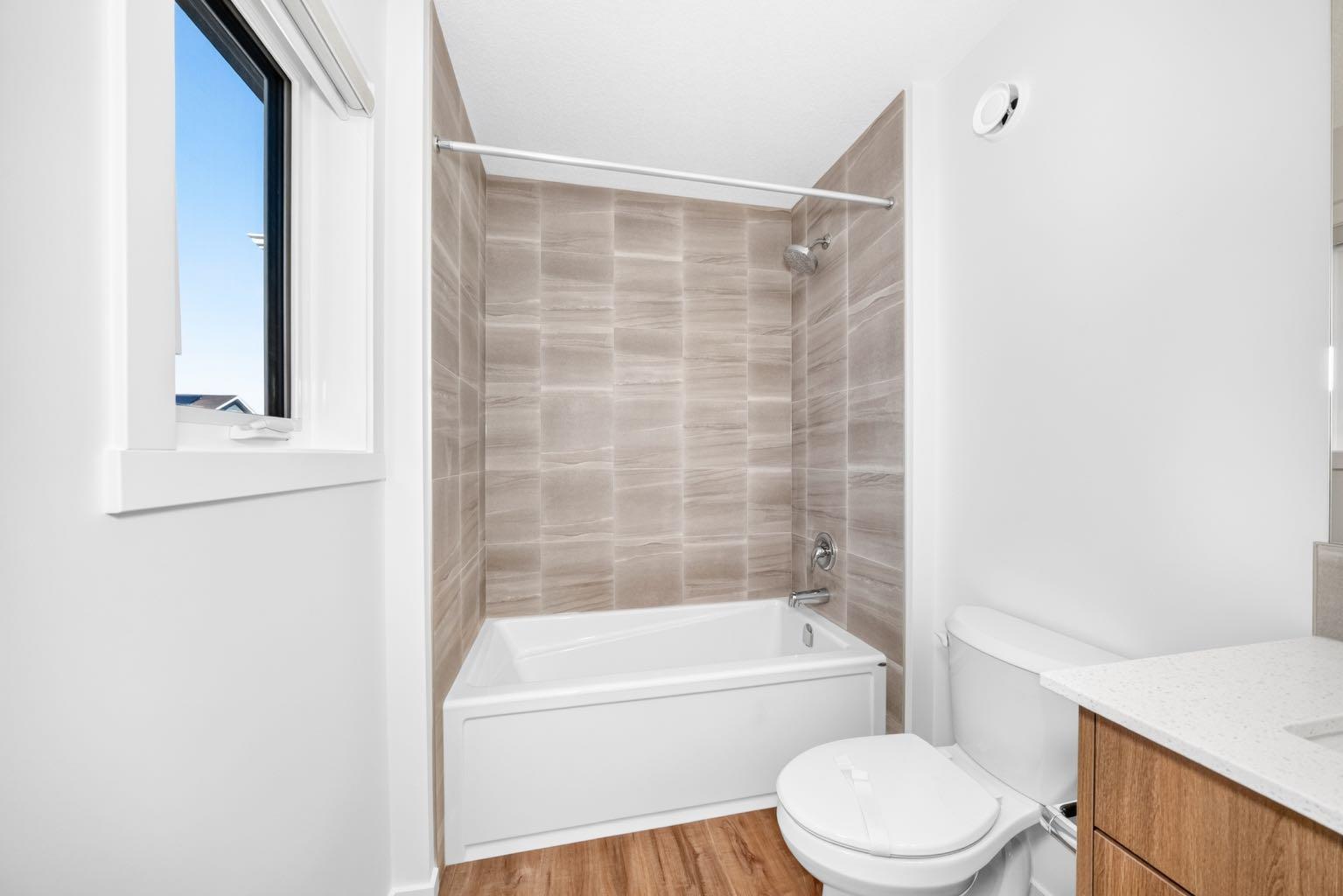 118 Yorkstone Villas SW