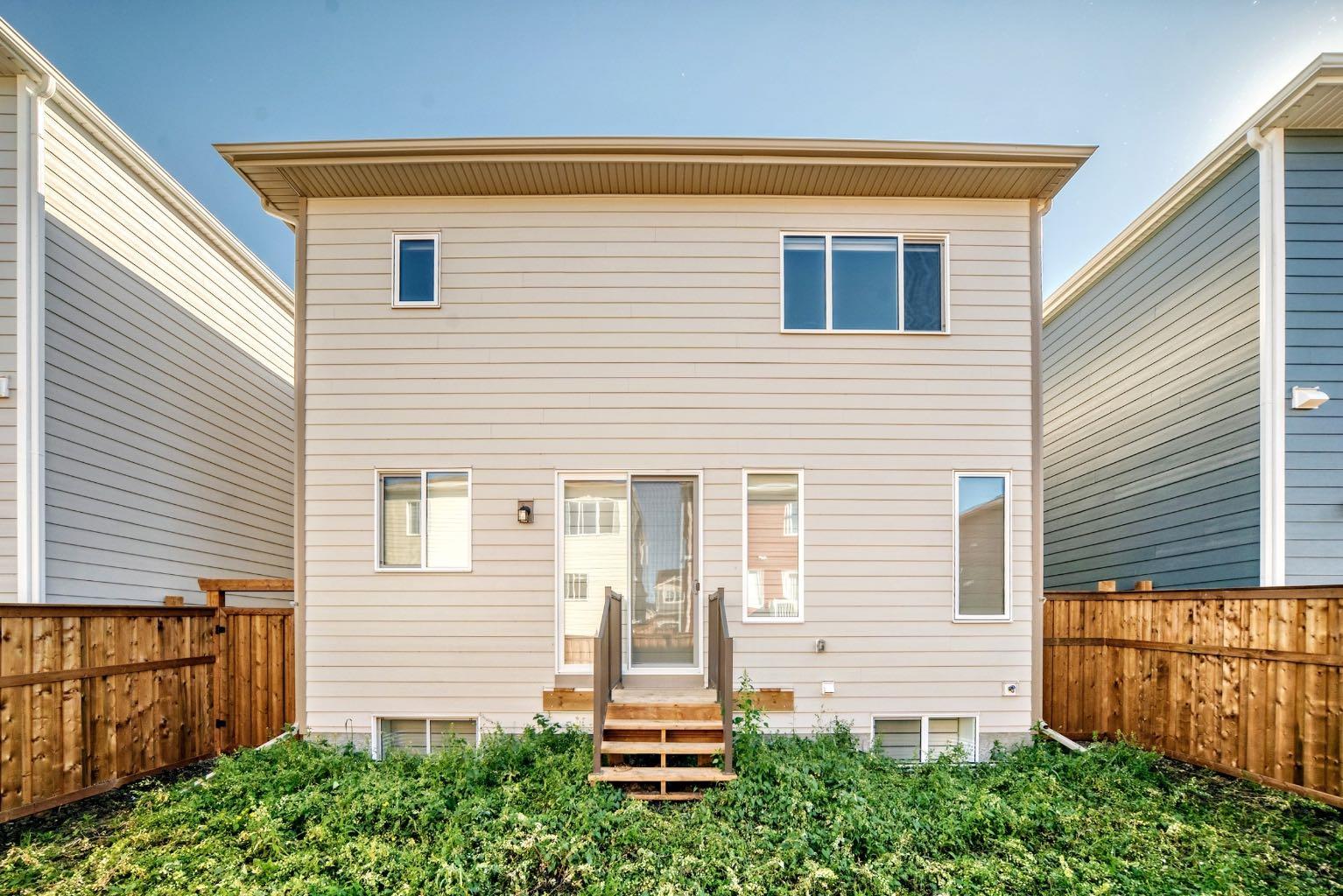 118 Yorkstone Villas SW