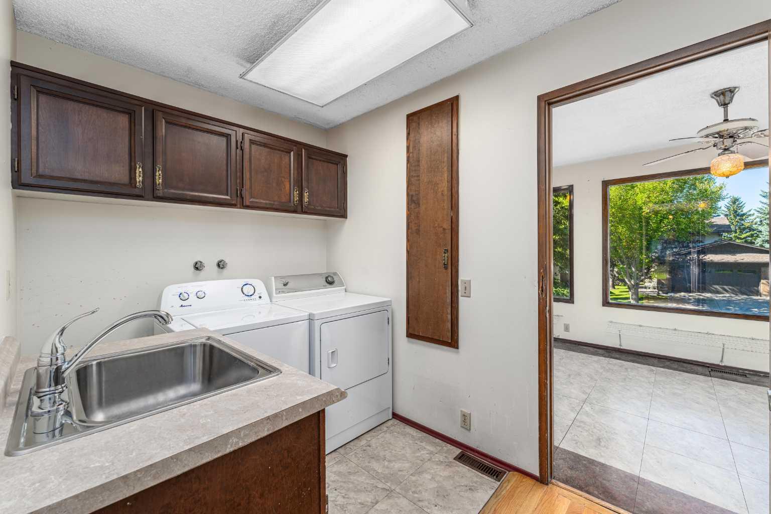 940 Edgemont Road NW