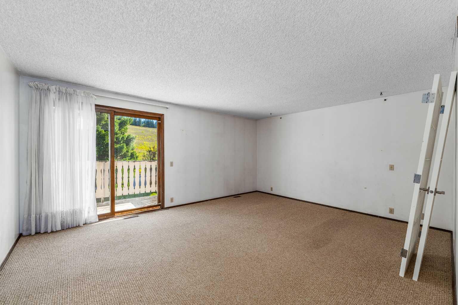 940 Edgemont Road NW