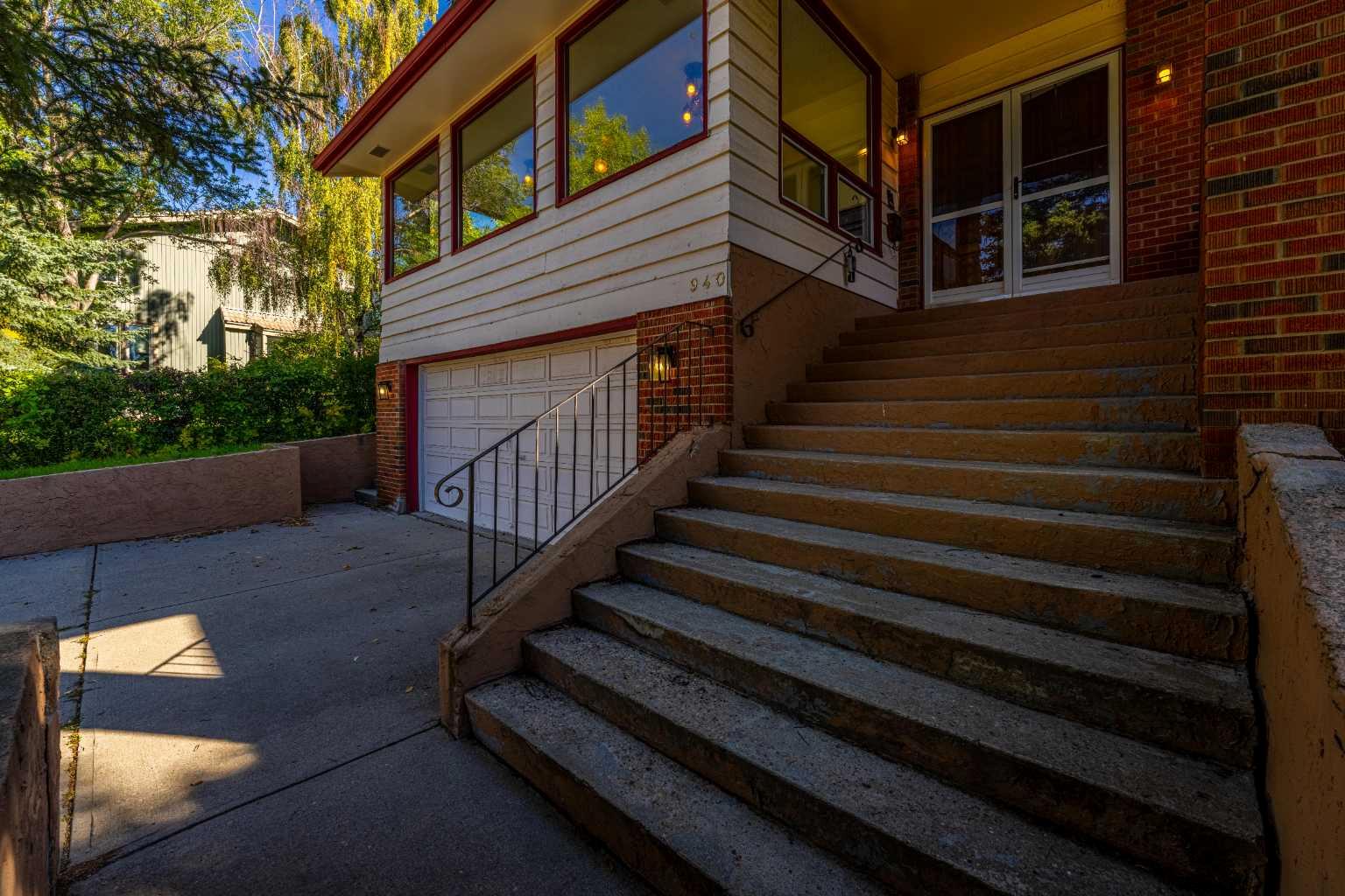 940 Edgemont Road NW