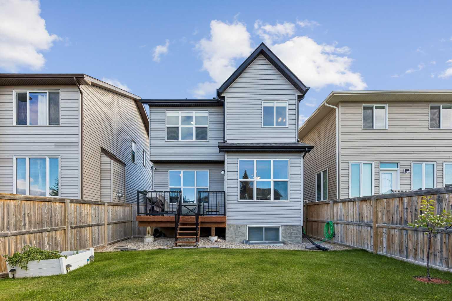 36 Sage Berry Link NW
