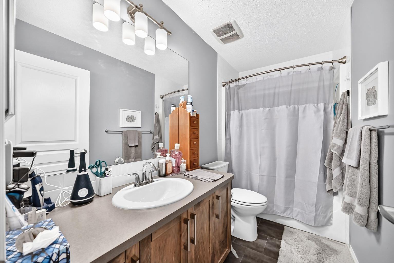 132 Auburn Meadows Boulevard SE