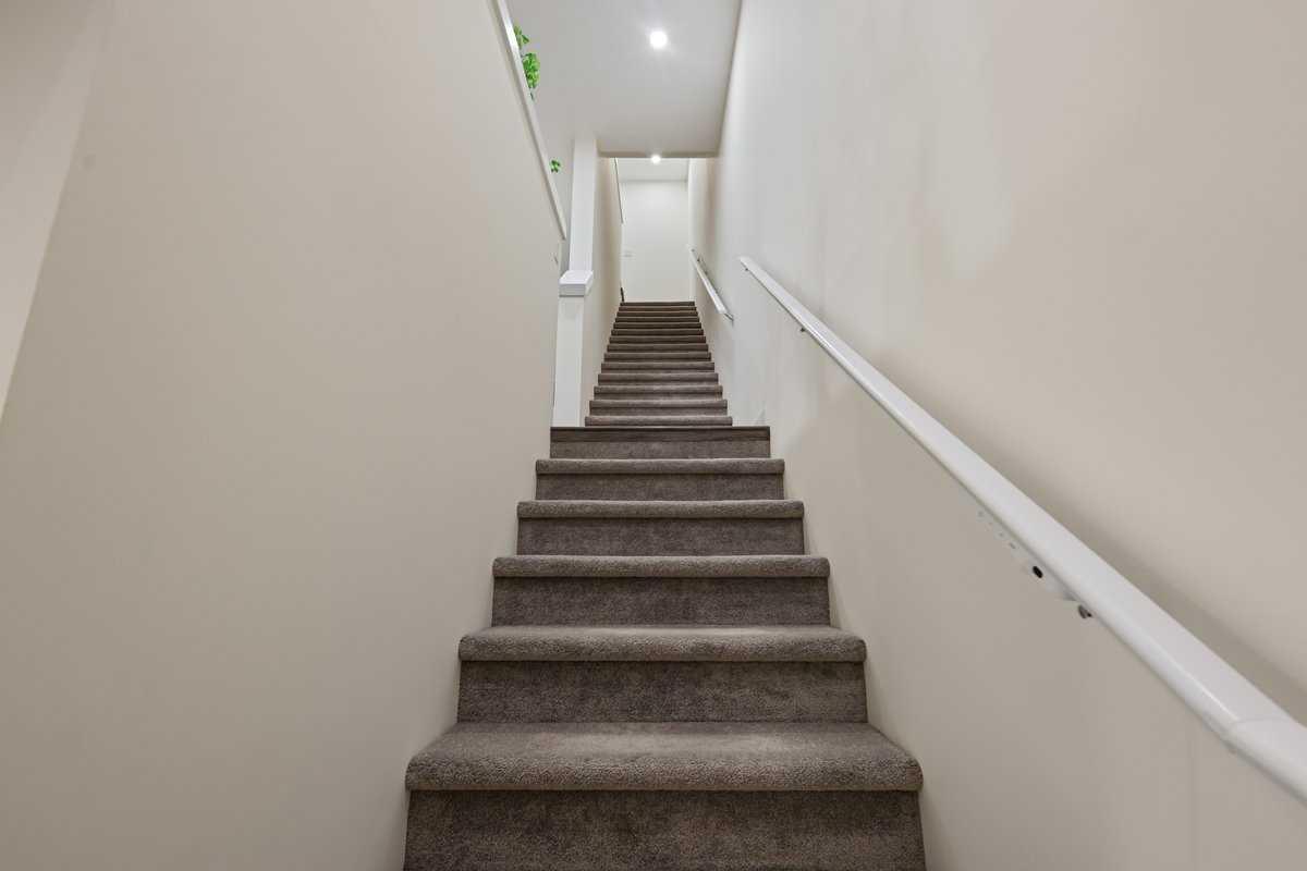 58 Evanscrest Court NW