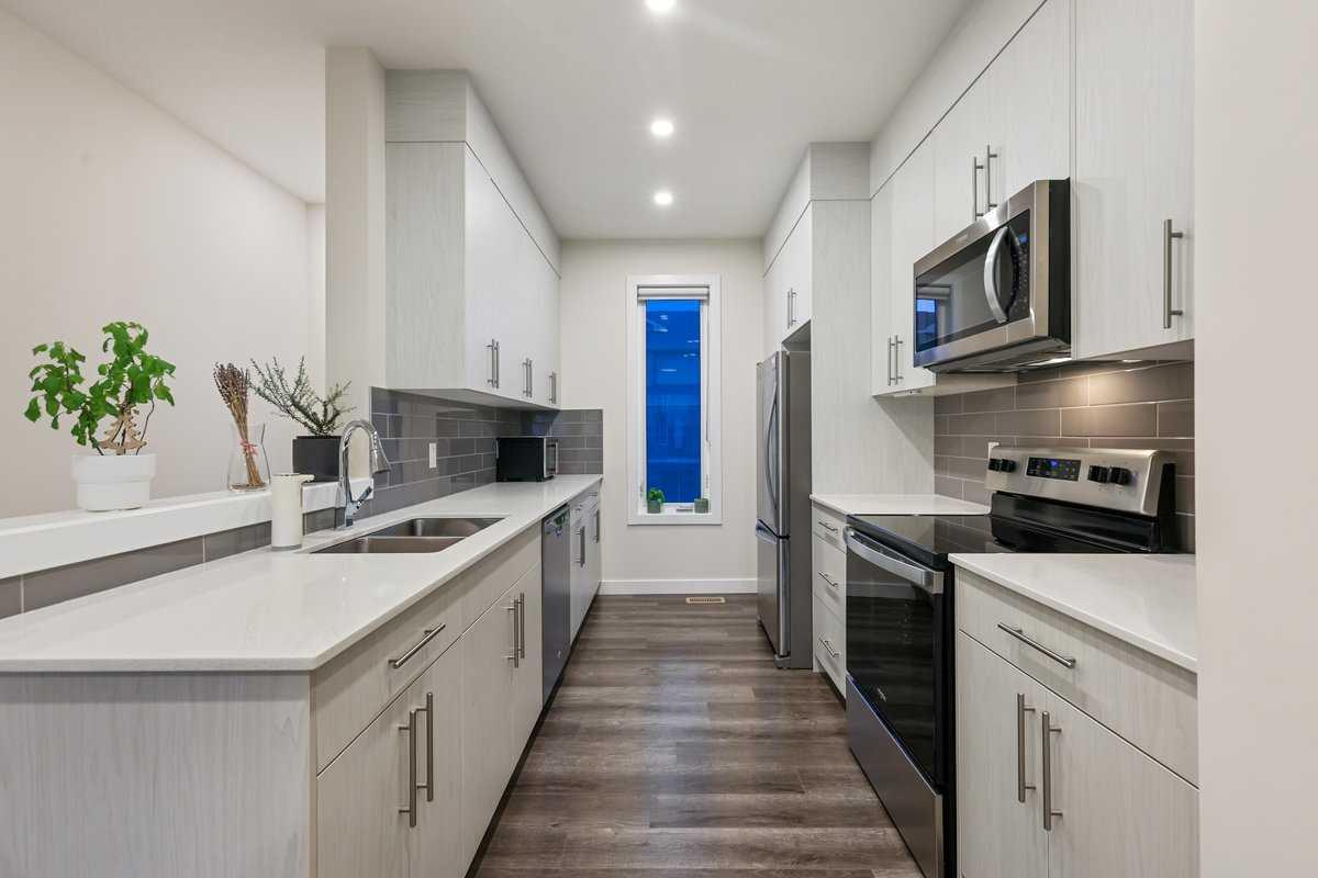 58 Evanscrest Court NW