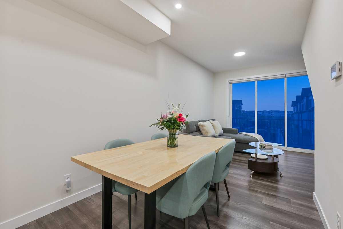 58 Evanscrest Court NW