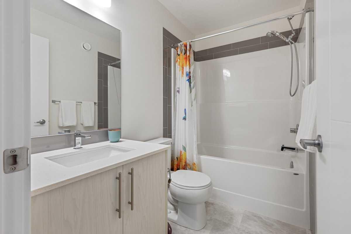 58 Evanscrest Court NW