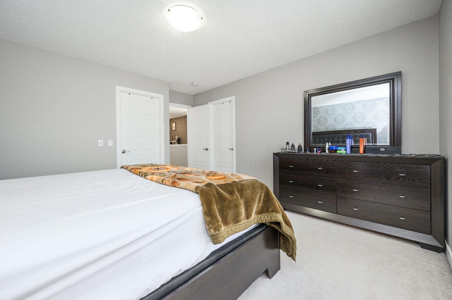 5 Masters Street SE