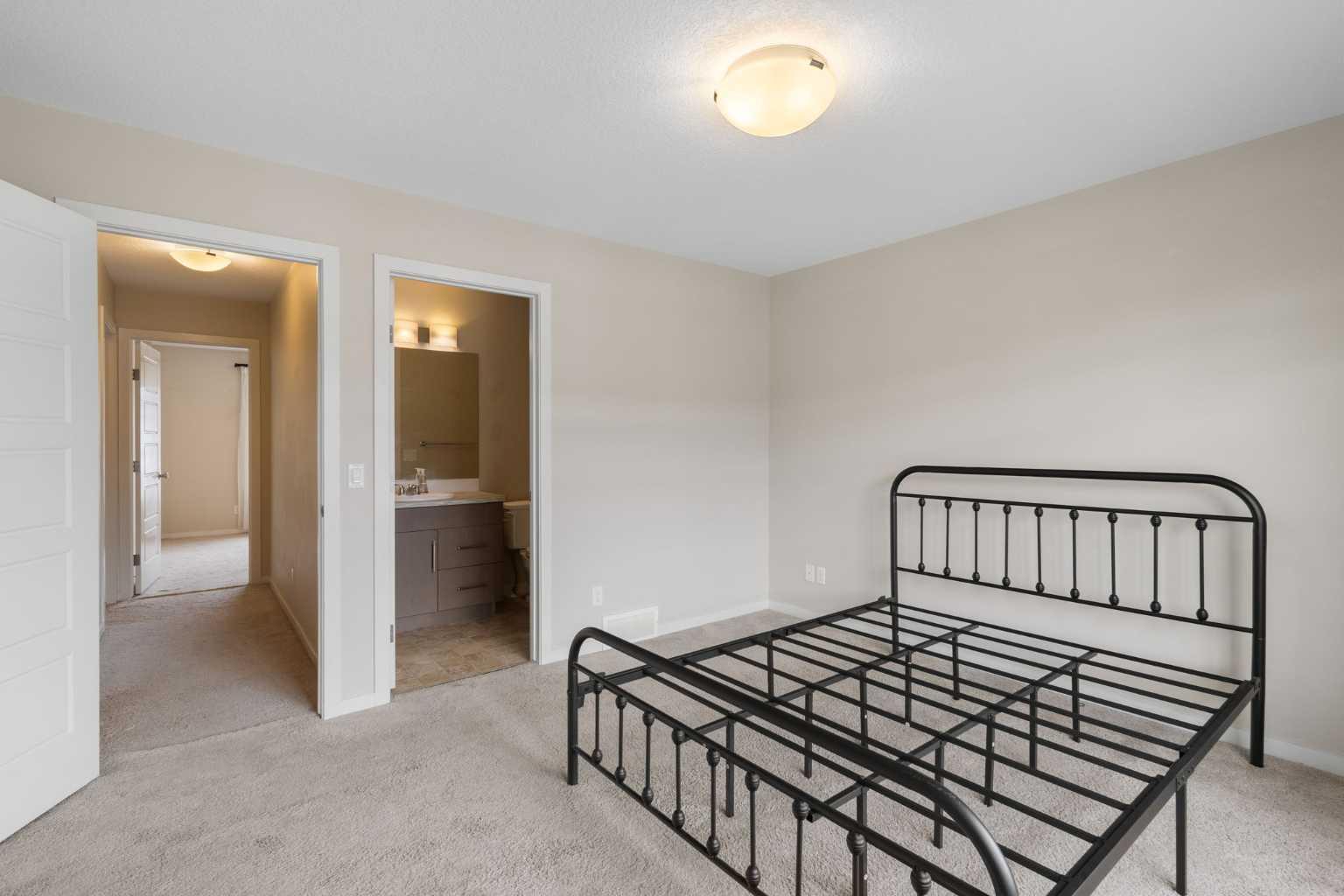 506 Evansridge Park NW