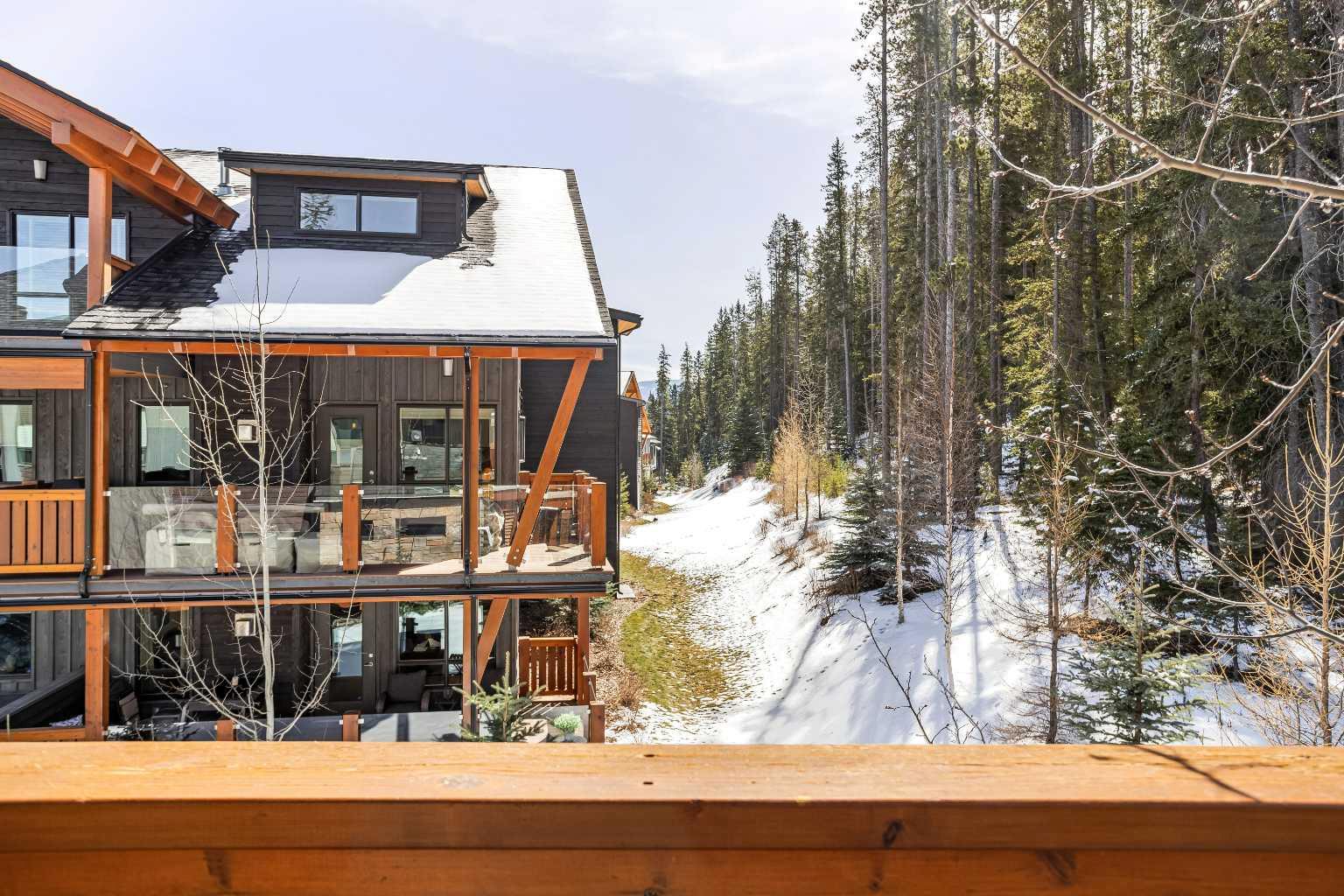 501H, 3000 Stewart Creek Drive 