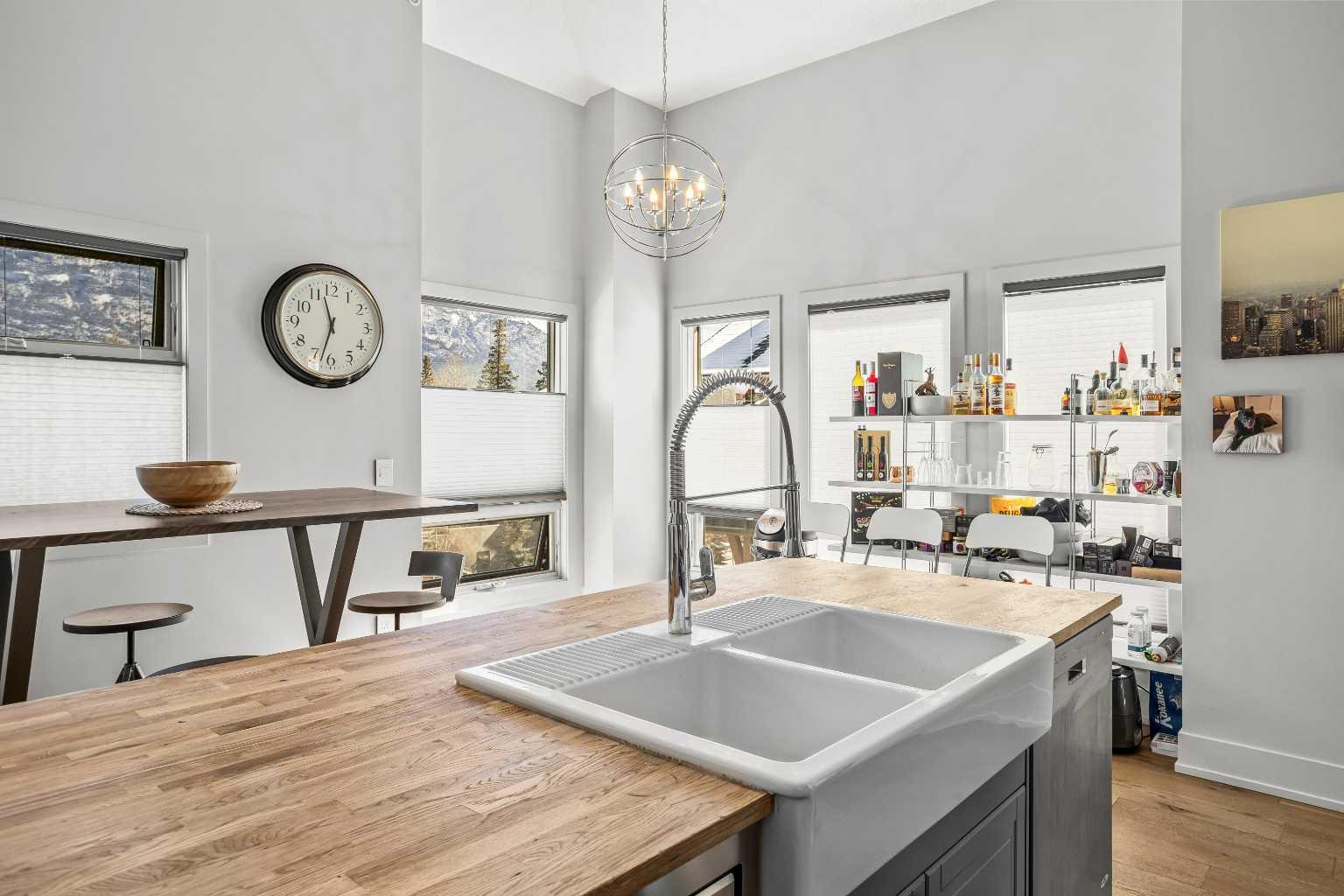 501H, 3000 Stewart Creek Drive 