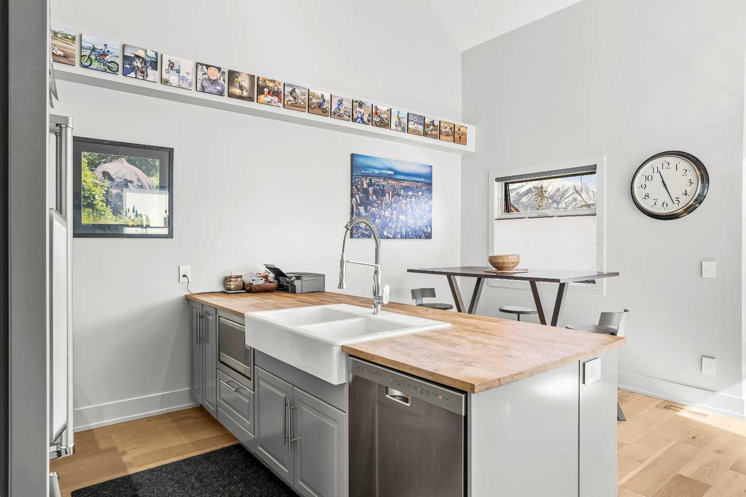 501H, 3000 Stewart Creek Drive 