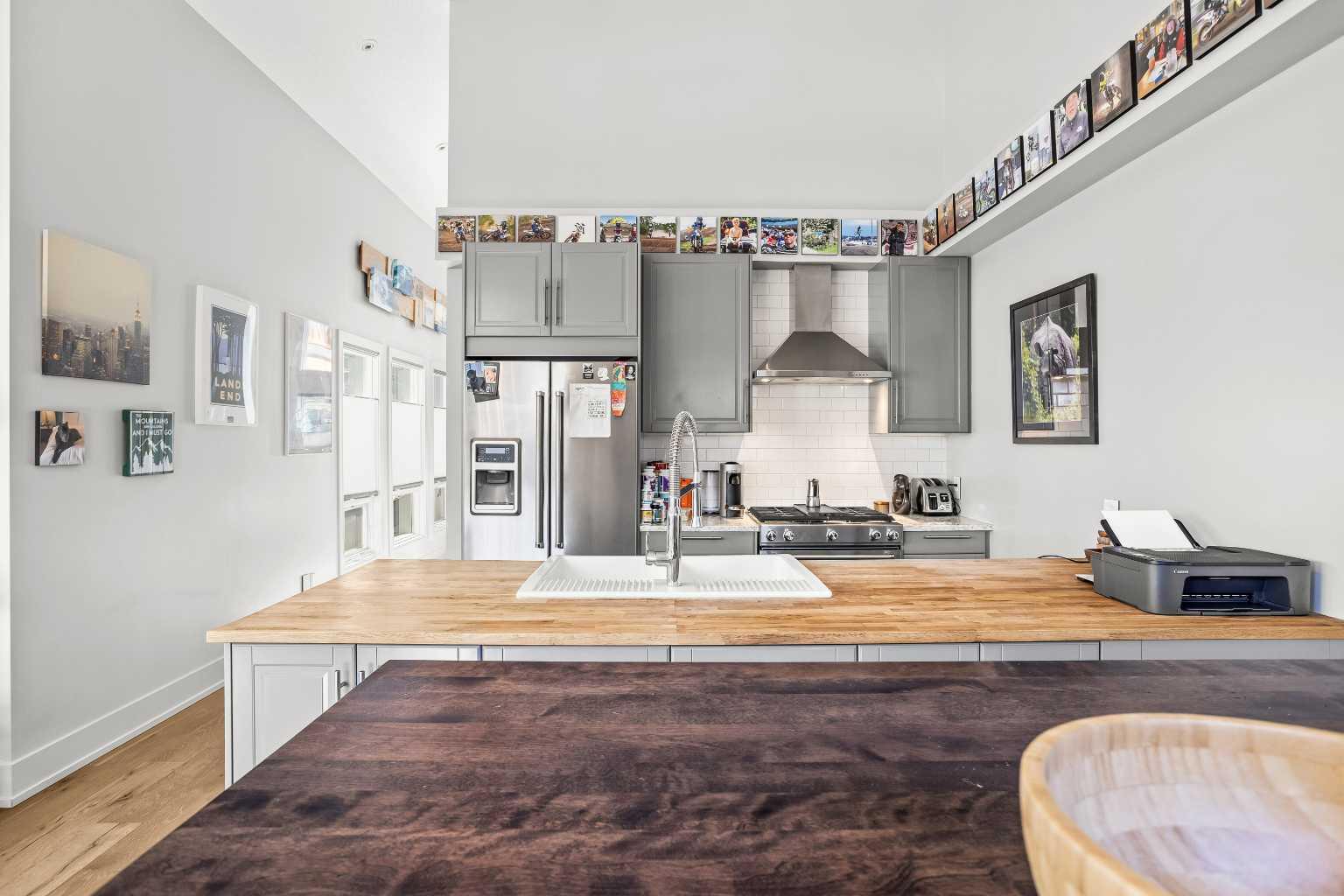 501H, 3000 Stewart Creek Drive 