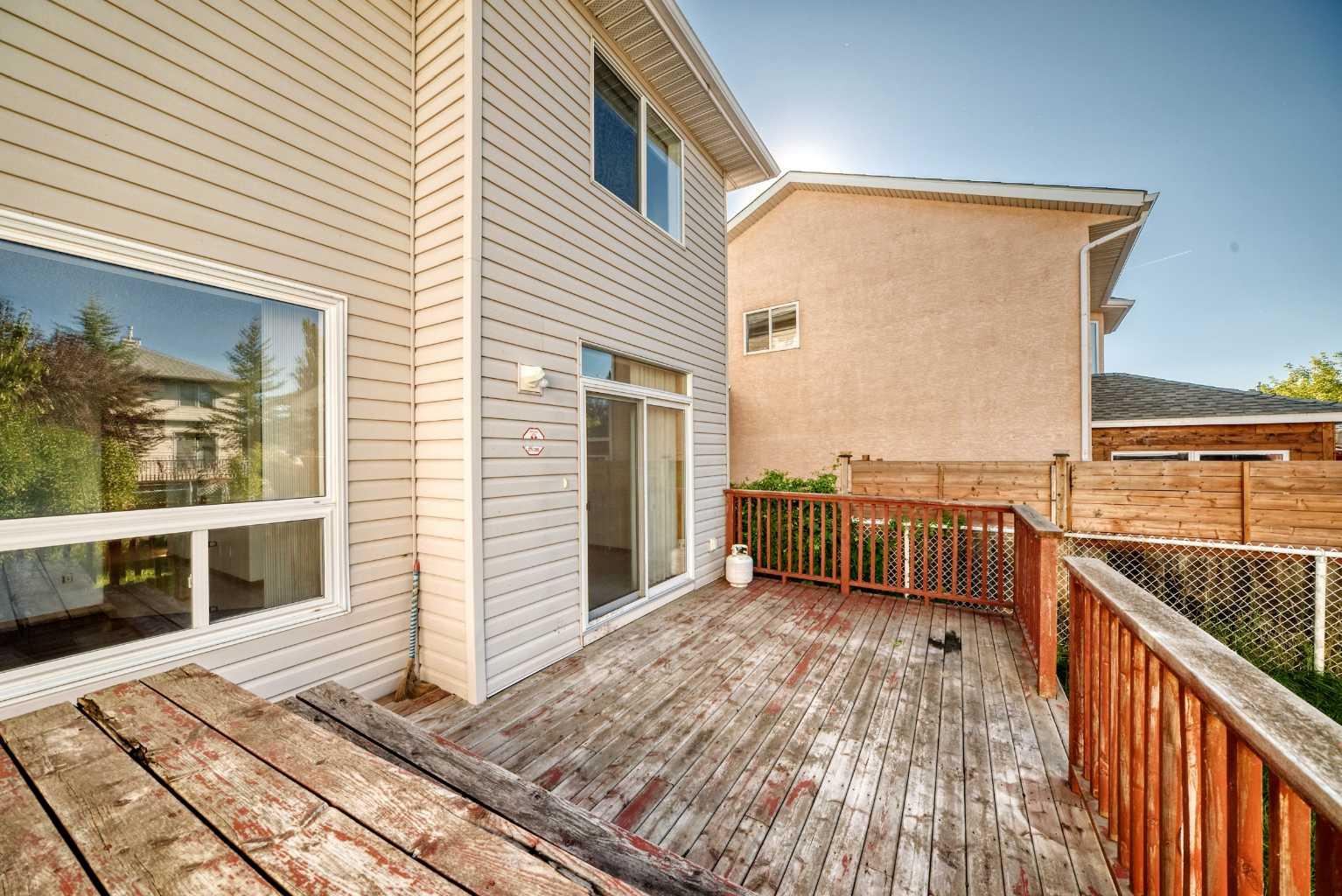 244 Los Alamos Place NE