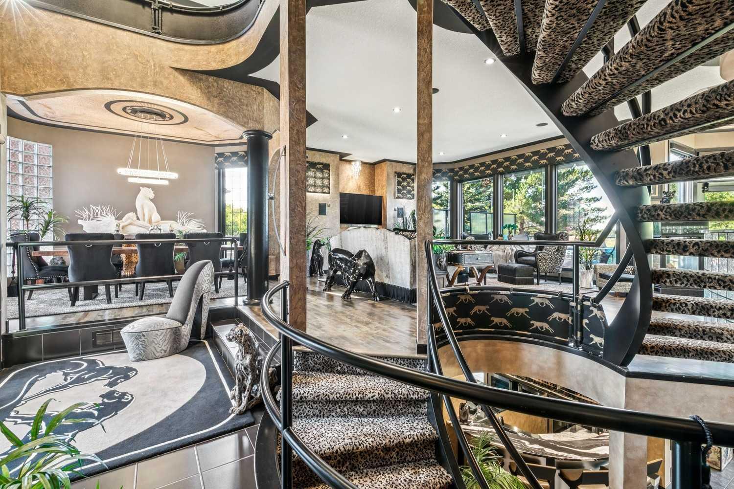 9 Evergreen Cove SW