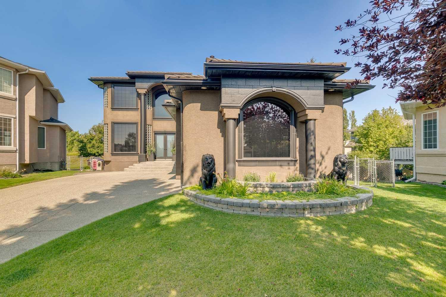 9 Evergreen Cove SW