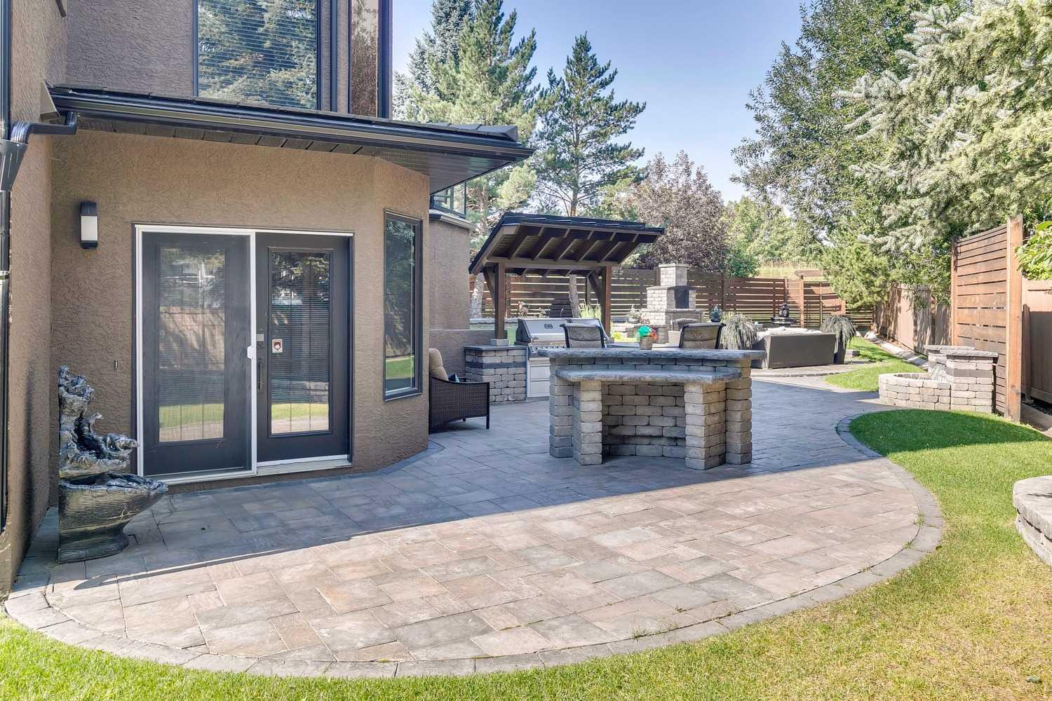 9 Evergreen Cove SW