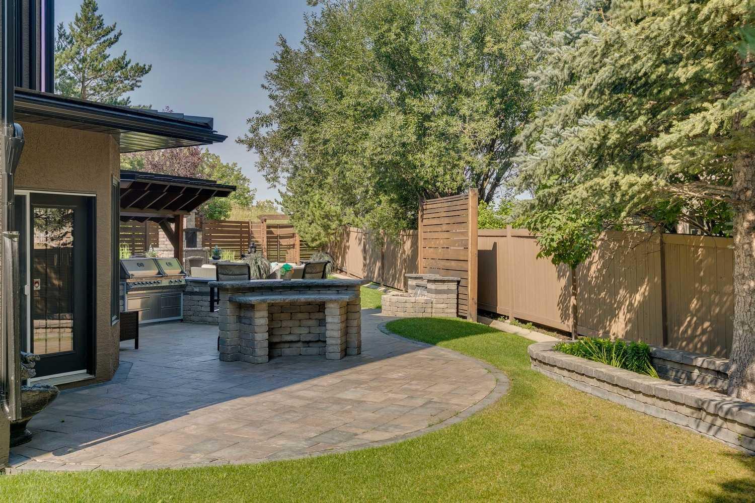 9 Evergreen Cove SW