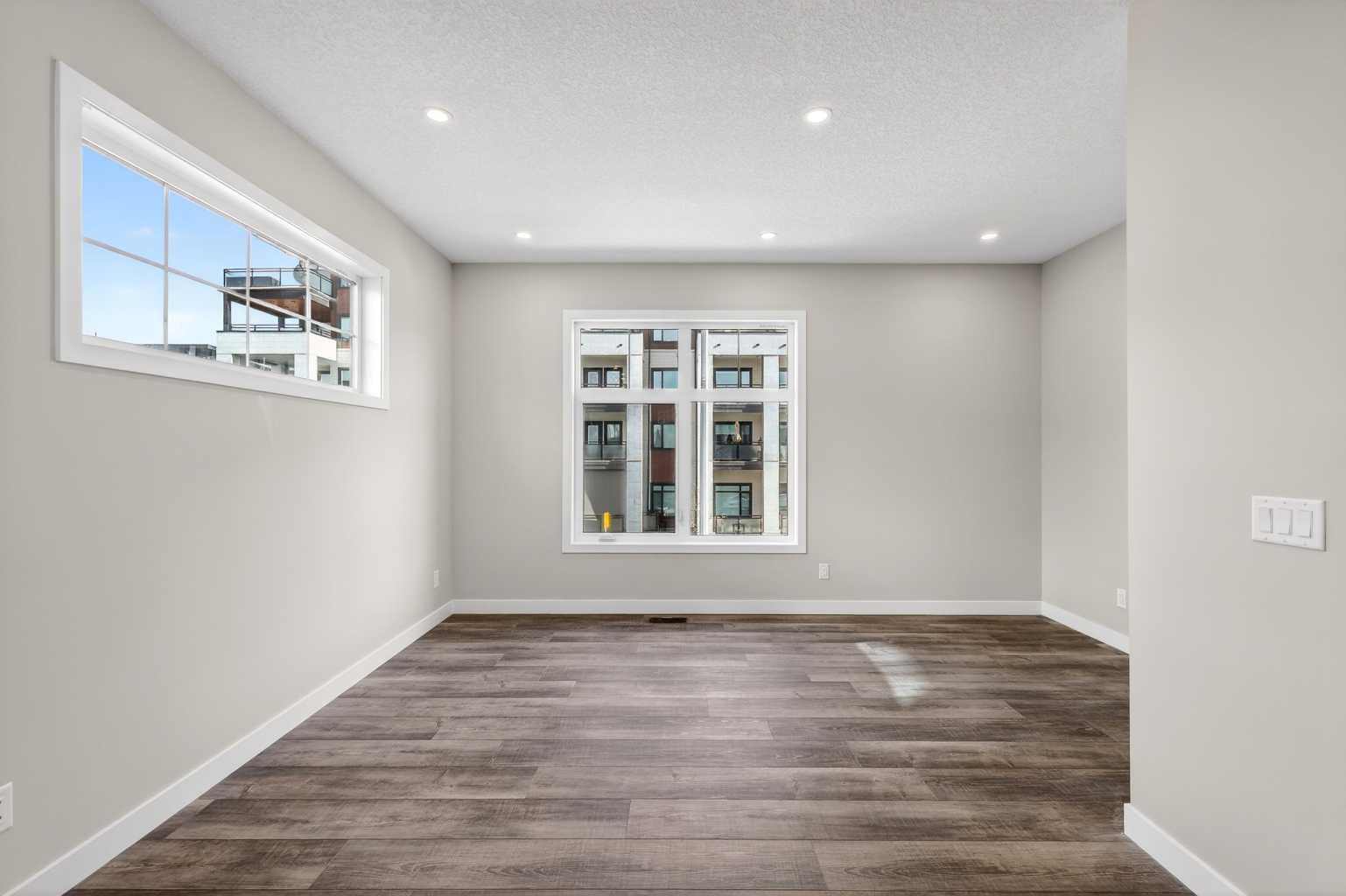 133 Mahogany Gardens SE