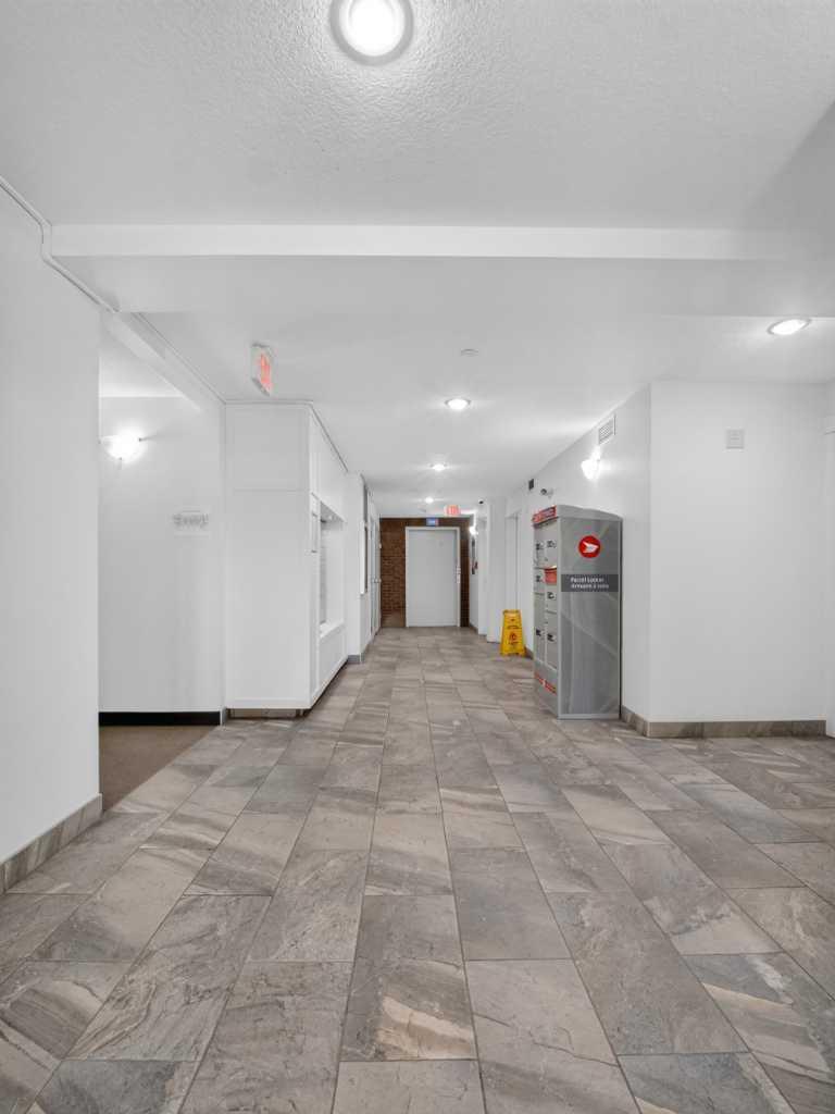 5312, 755 Copperpond Boulevard SE