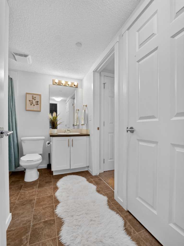 5312, 755 Copperpond Boulevard SE